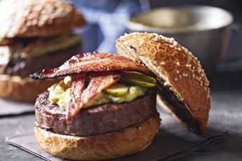 Smoky avocado burger