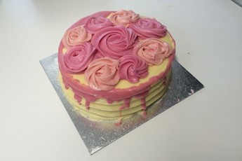 Queen's cake