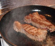 cooking steaks